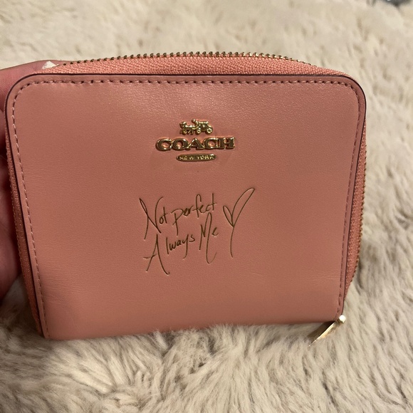 Selena Gomez x Coach Zip around wallet - Picture 1 of 7